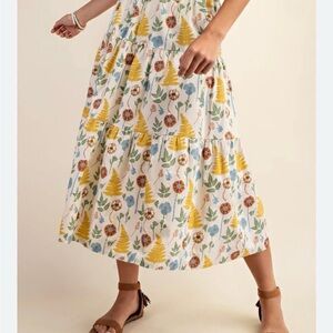 nwot 100% cotton tiered maxi skirt